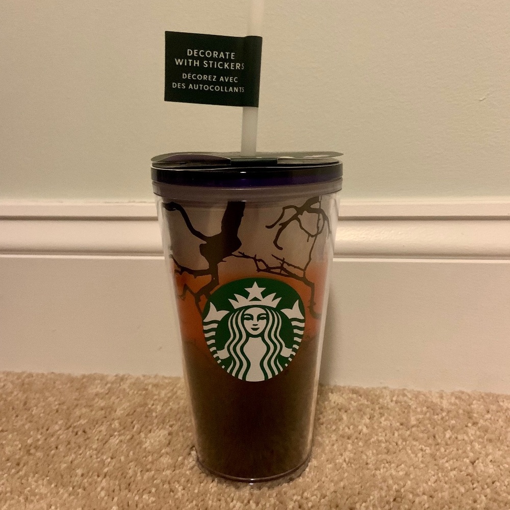 STARBUCKS Halloween Glow in the Dark Raven’s Perch Cold Cup 2022